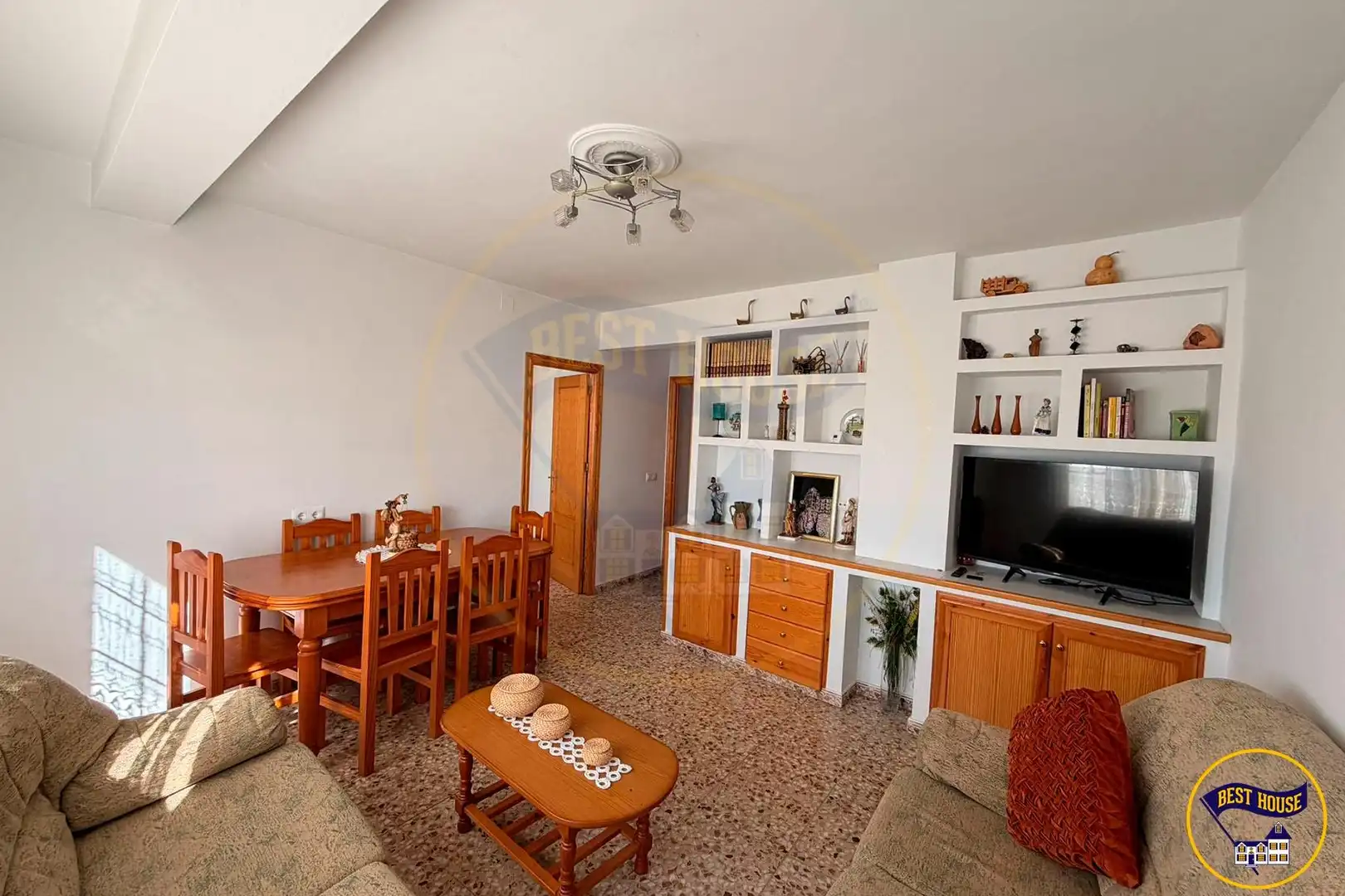 Sala de estar de Finca rústica en venta en Carboneras de Guadazaón con Calefacción y Amueblado