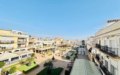 Exterior view of Flat for sale in Pilar de la Horadada  with Air Conditioner, Terrace and Balcony