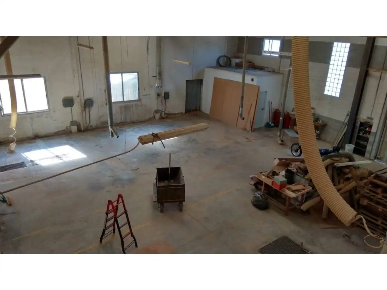 Industrial buildings for sale in Albal