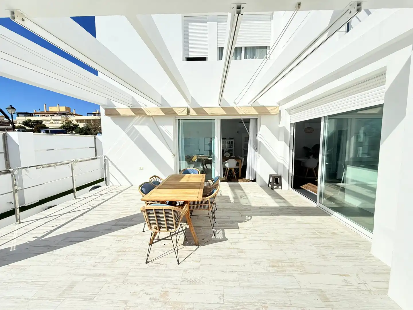Terrassa de Casa o xalet en venda en Vélez-Málaga amb Aire condicionat, Jardí privat i Traster