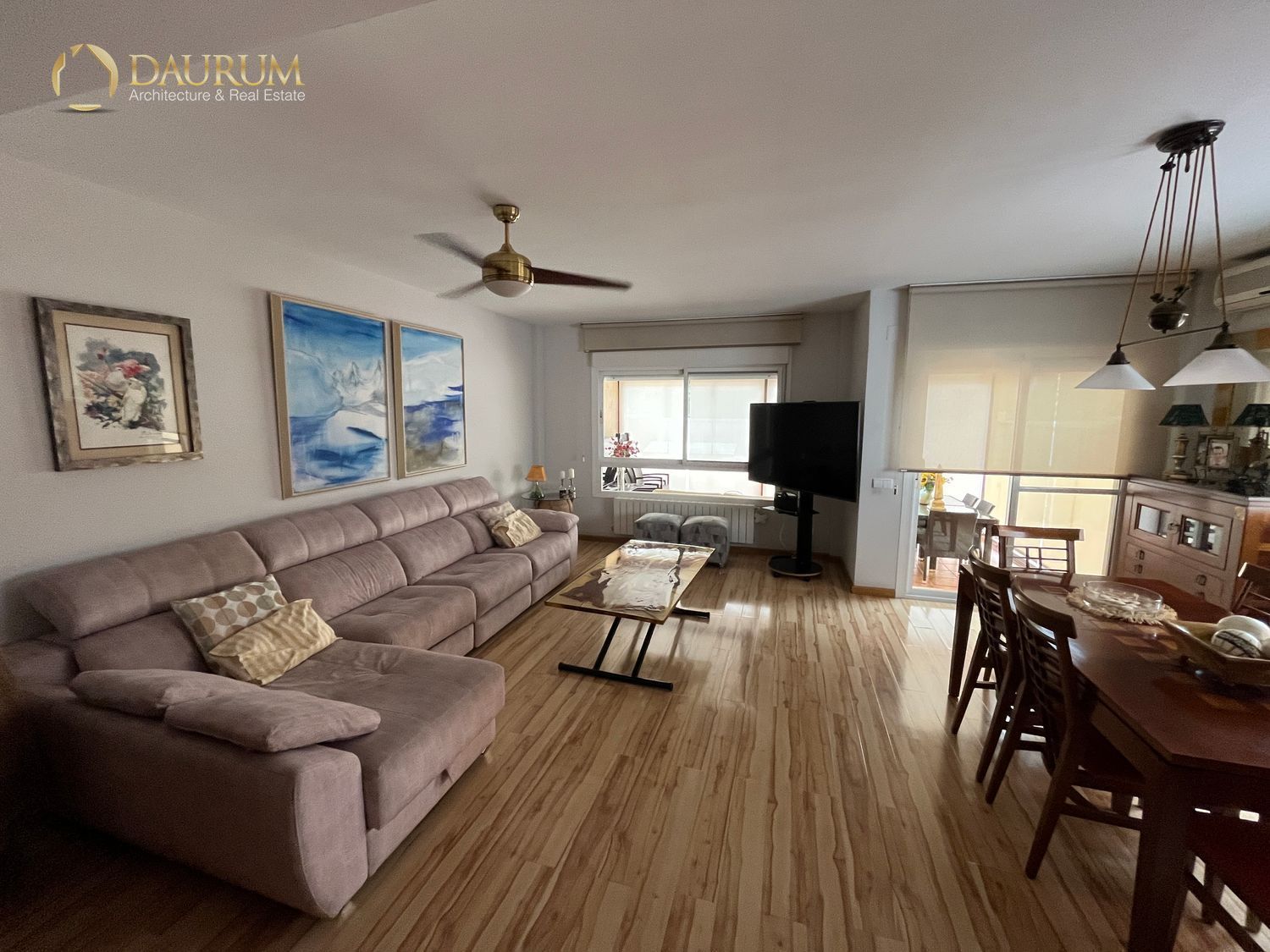 Sala d'estar de Casa adosada en venda en Rivas-Vaciamadrid amb Aire condicionat, Calefacció i Traster