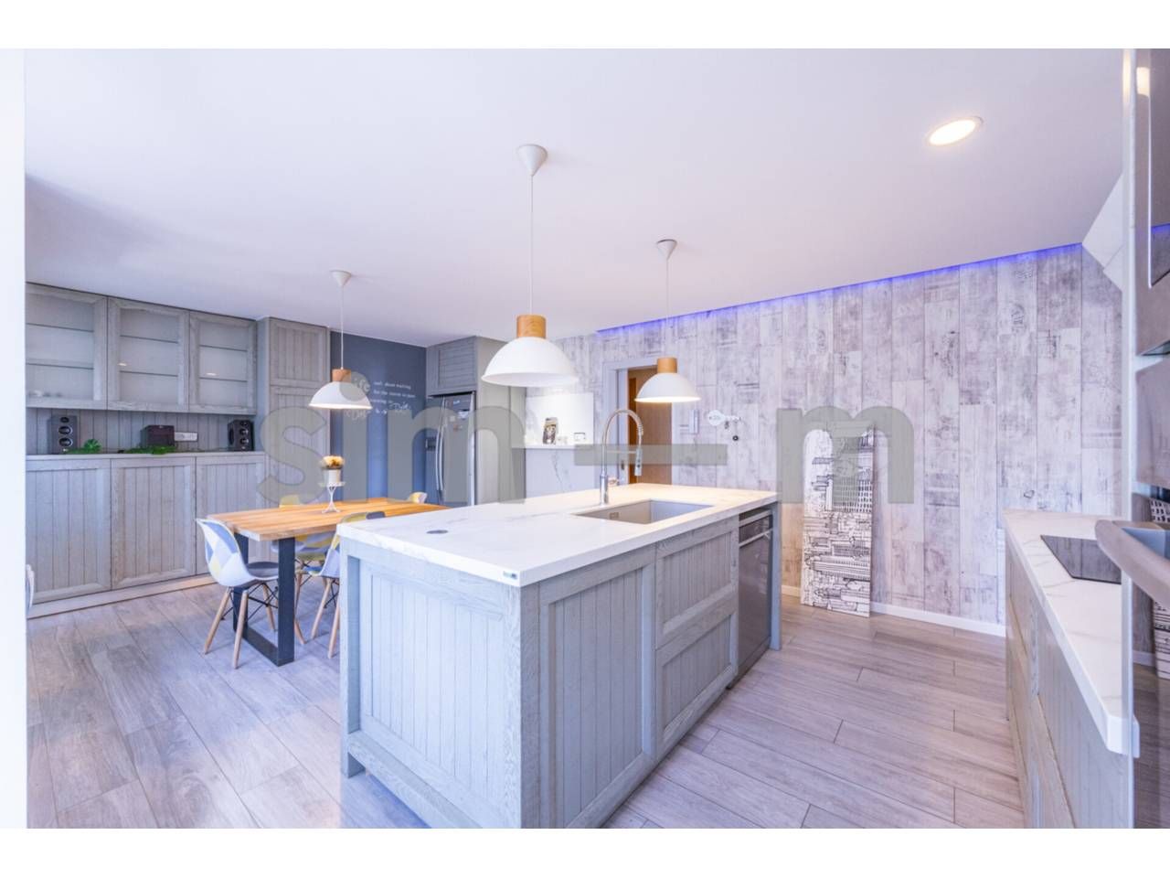 Kitchen of Duplex for sale in Manlleu  with Air Conditioner, Heating and Parquet flooring