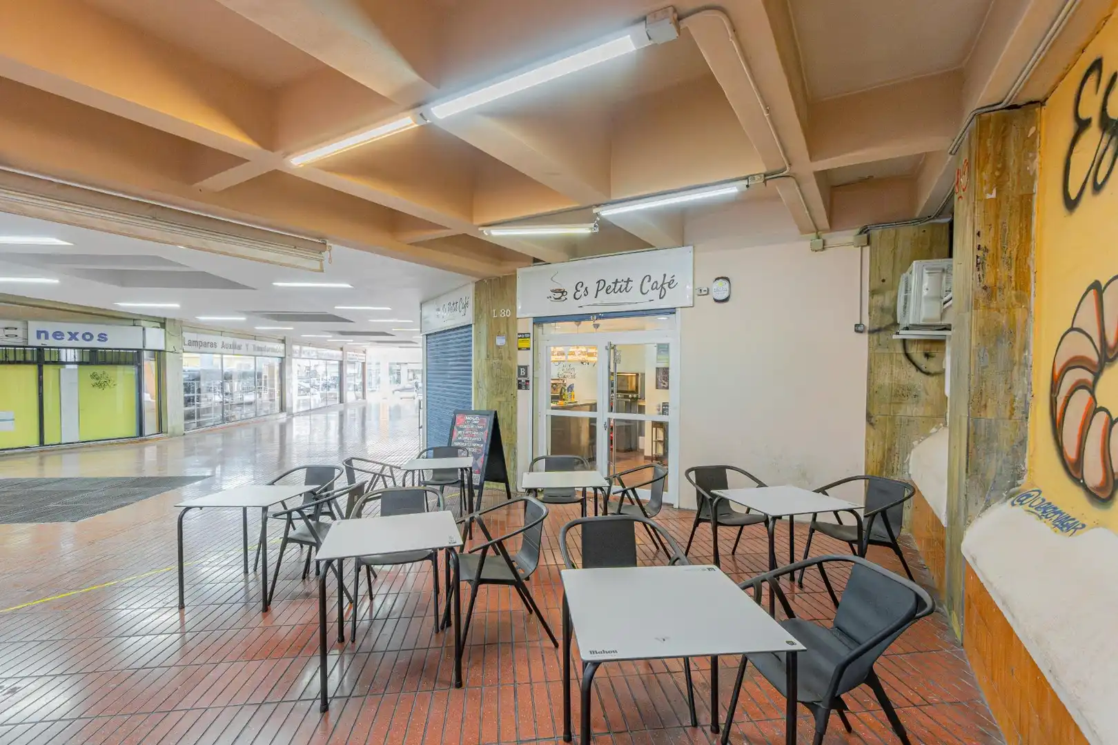 Business premises for sale in Carrer de Pasqual Ribot