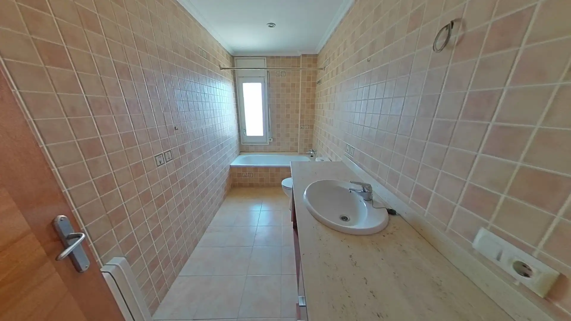 Baño de Casa adosada en venta en Olot con Balcón