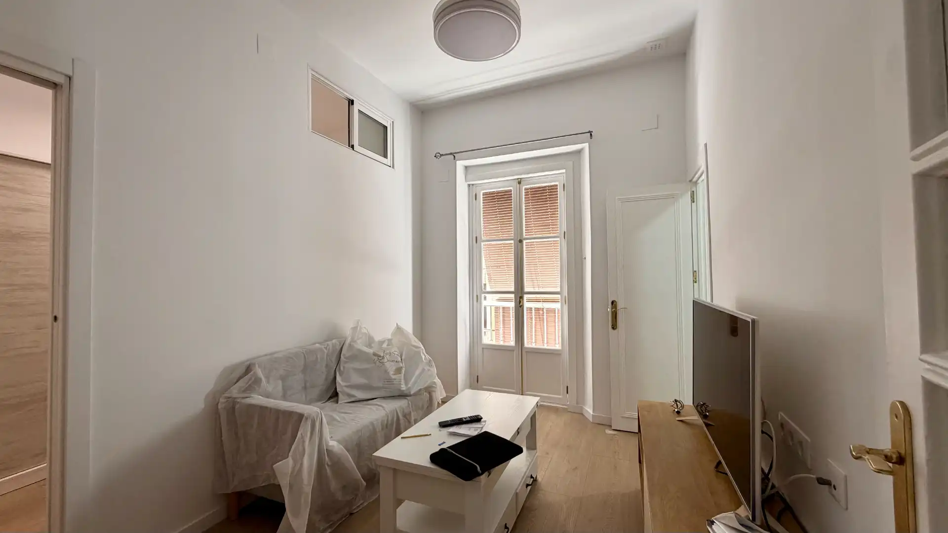Appartamento con terrazza in affitto a Calle Sagasta