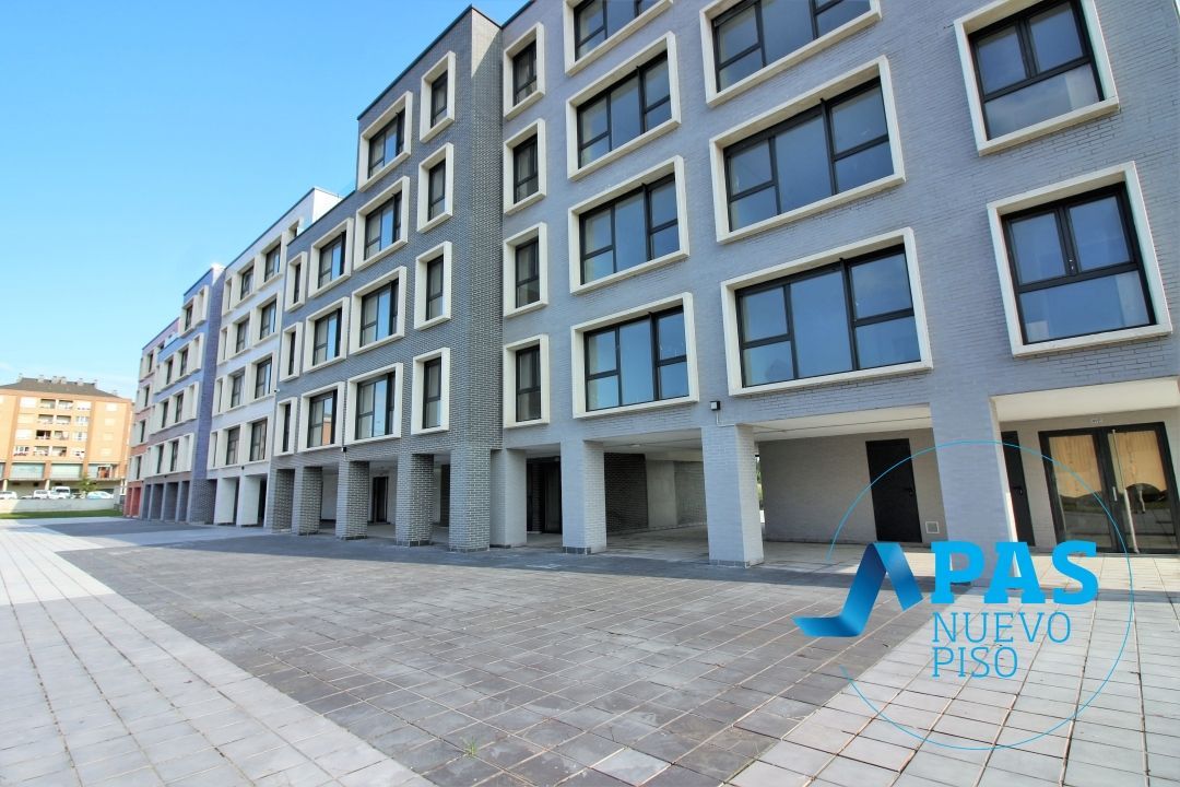 Exterior view of Flat to rent in Santander  with Heating and Storage room