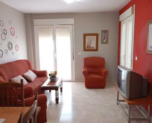 Sala d'estar de Apartament en venda en Villanueva de la Serena amb Aire condicionat, Terrassa i Traster