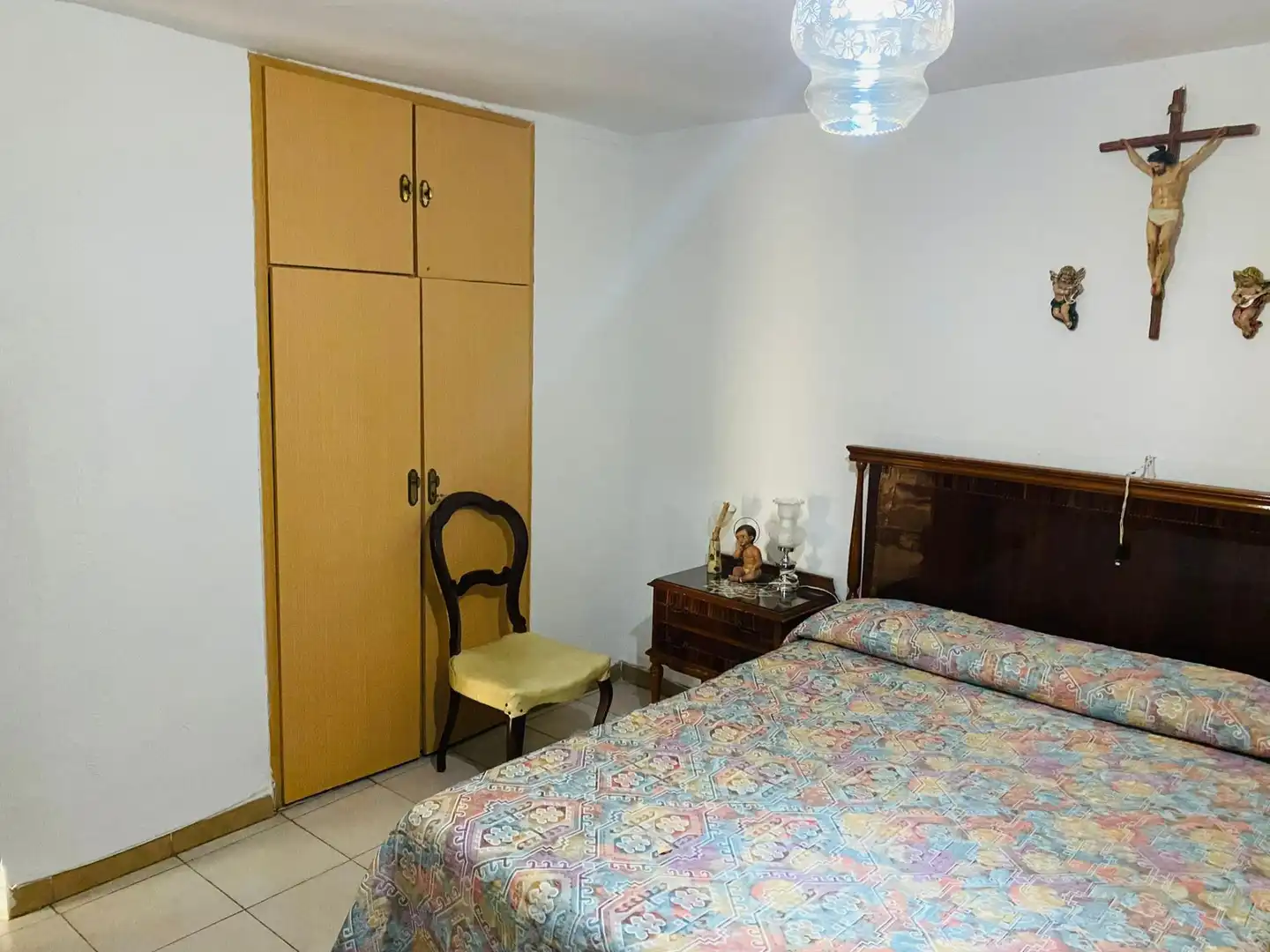 Dormitori de Casa o xalet en venda en Sorvilán