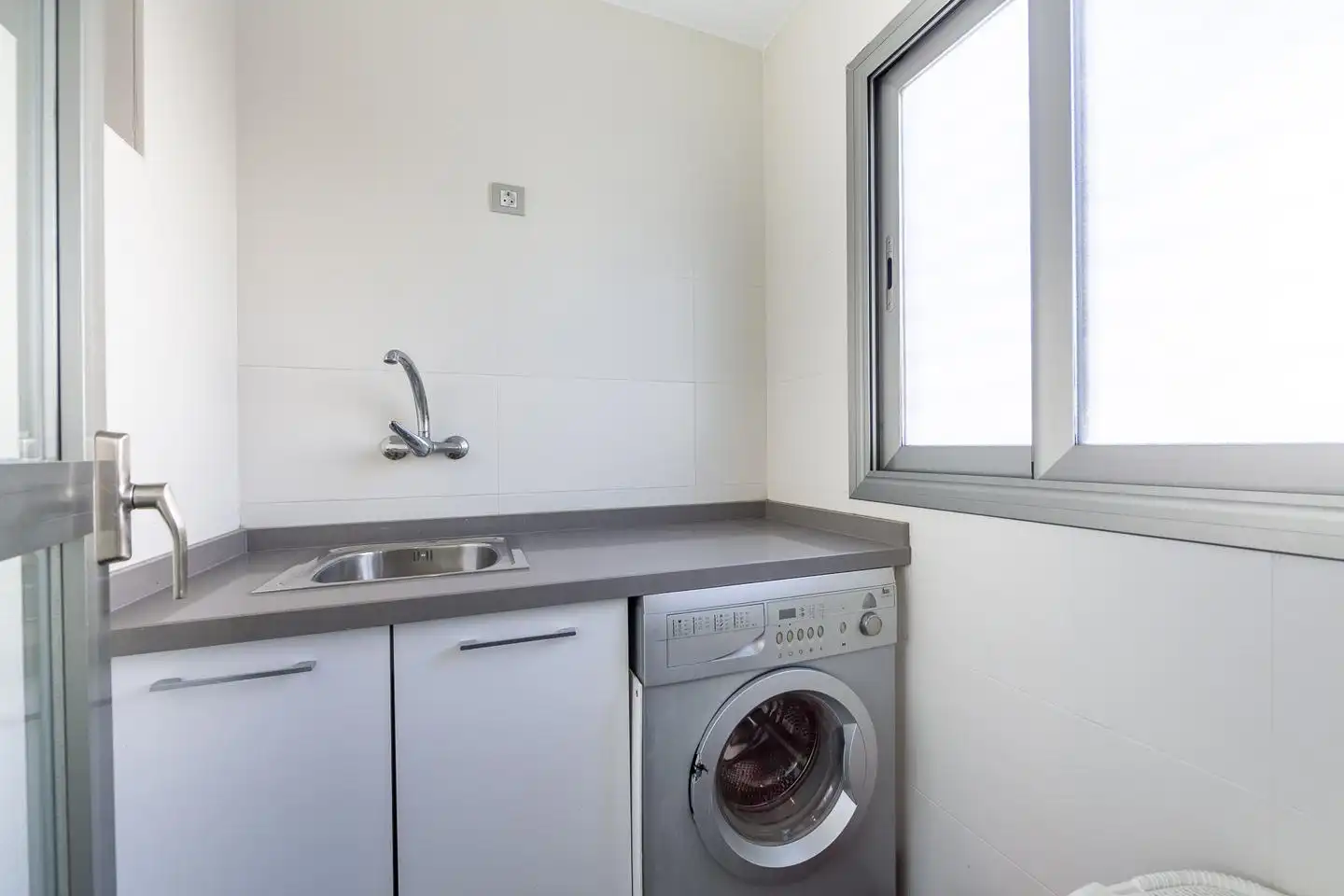 Cocina de Planta baja en venta en Almería con Aire acondicionado, Terraza y Trastero