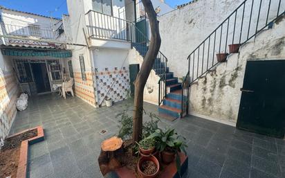 Vista exterior de Casa o xalet en venda en Dos Hermanas amb Jardí privat, Terrassa i Traster