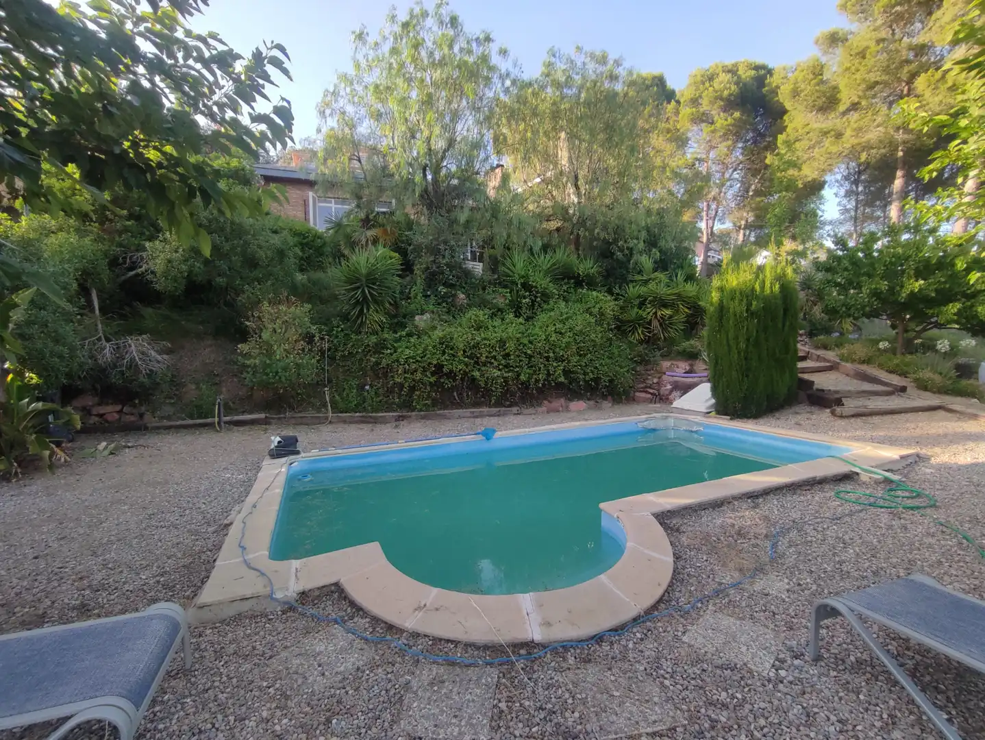 Piscina de Casa o xalet en venda en Pallejà amb Aire condicionat, Calefacció i Jardí privat