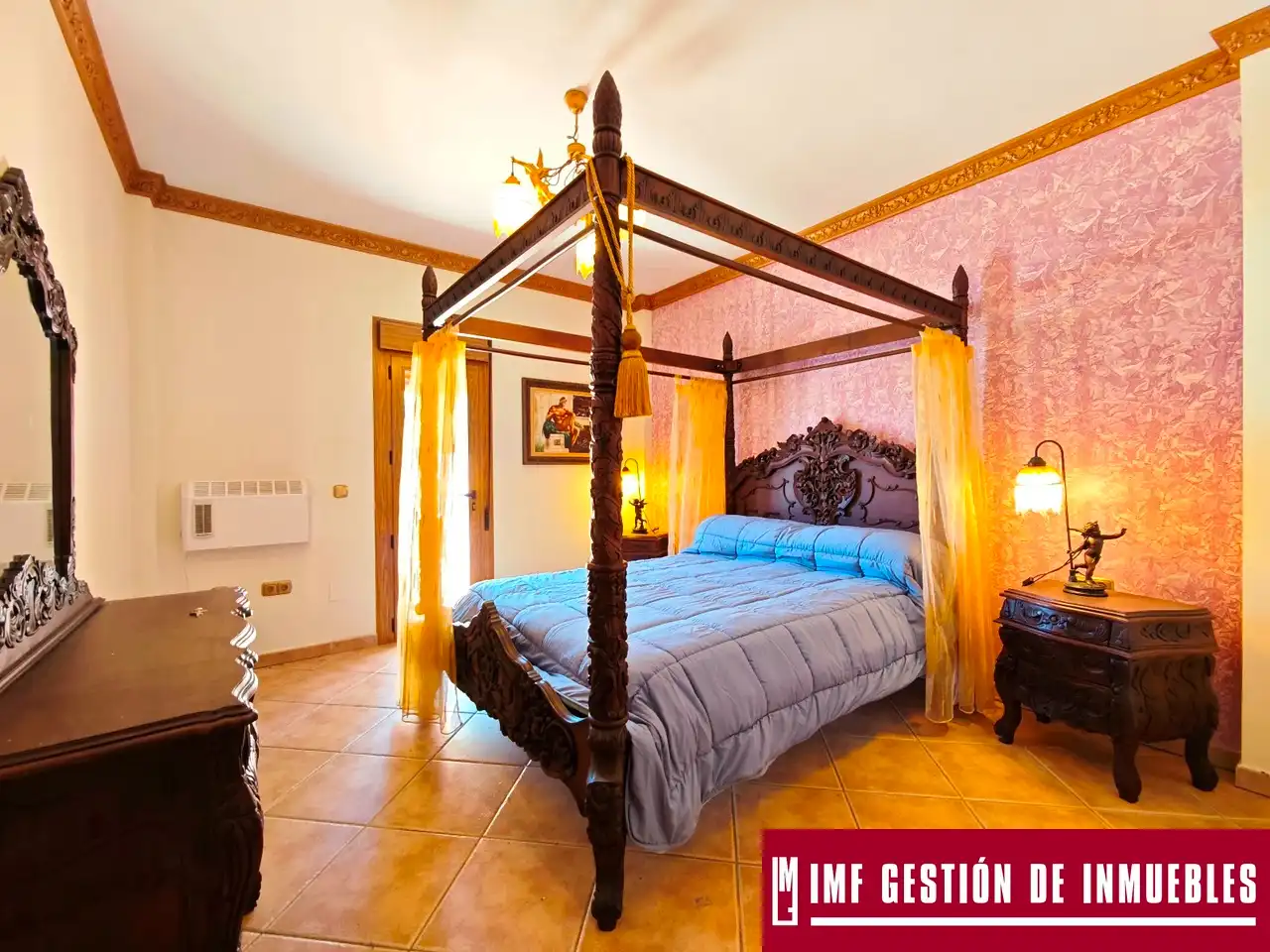 Dormitori de Casa o xalet en venda en Canillas de Aceituno amb Terrassa, Piscina i Moblat