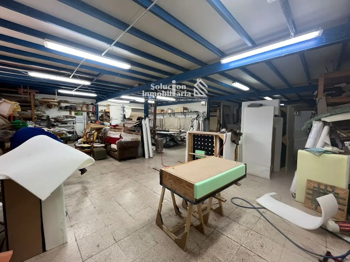 Fabrikhallen zum Verkauf in Salamanca