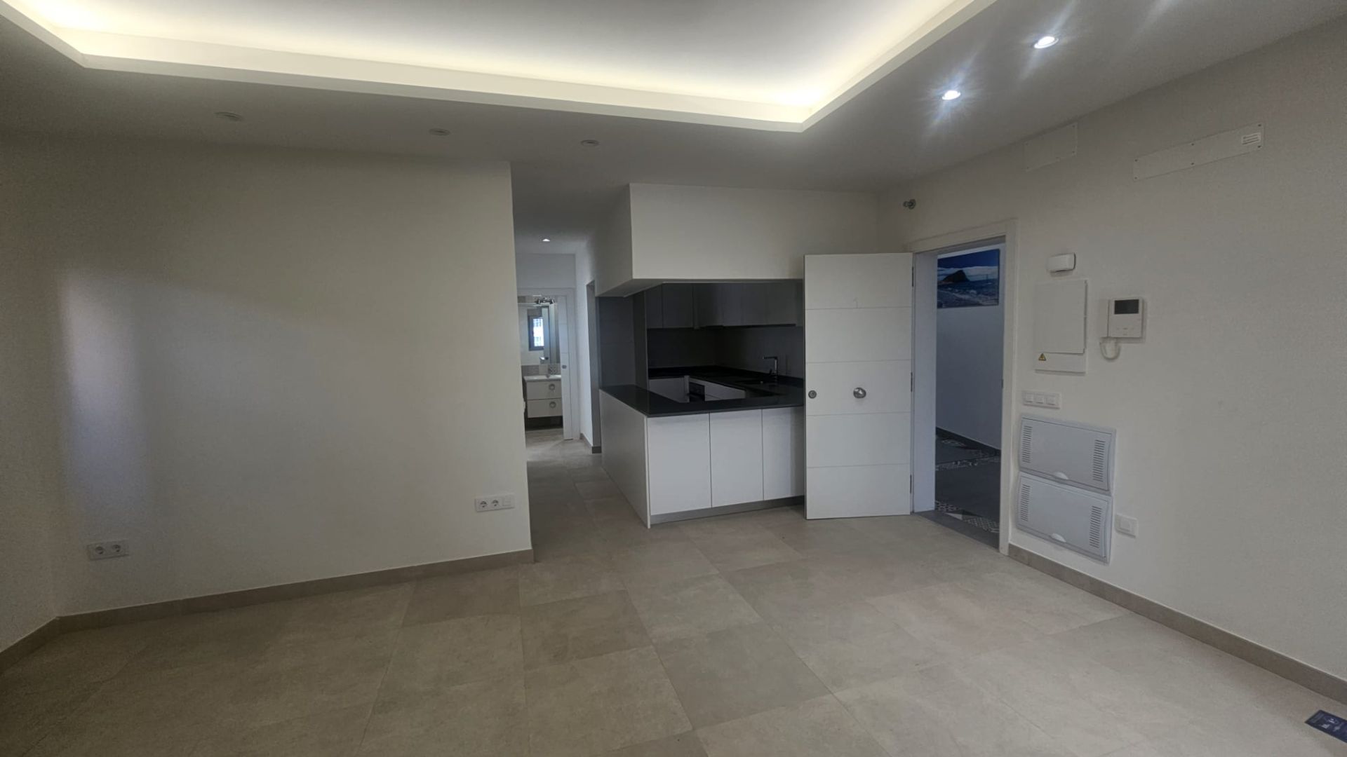 Cocina de Piso en venta en  Santa Cruz de Tenerife Capital con Trastero y Piscina comunitaria