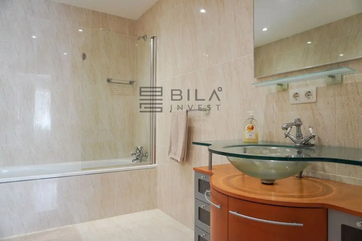 Chalet con piscina en venta en Cerros del Aguila, imagen 25