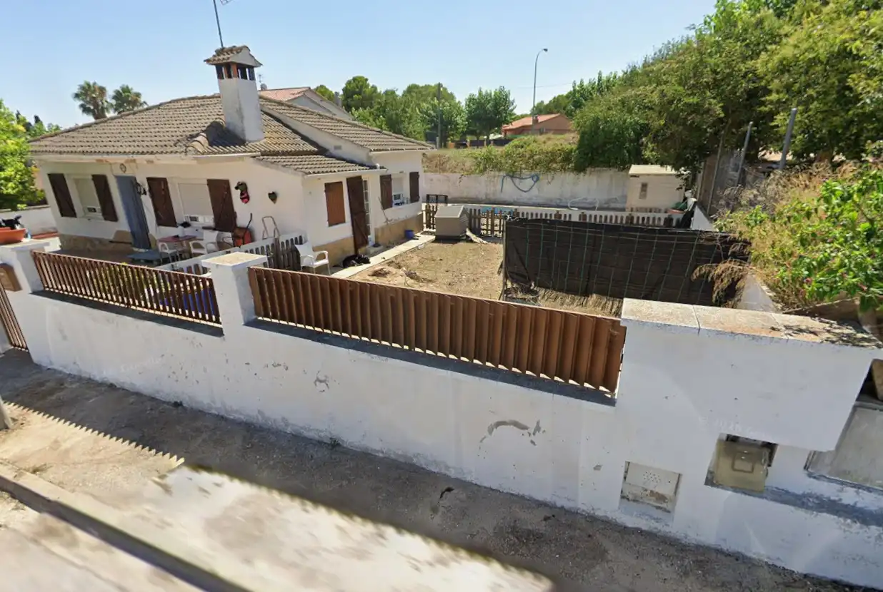 Xalet amb piscina en venda a Carrer del Garbí 4, imagen 2