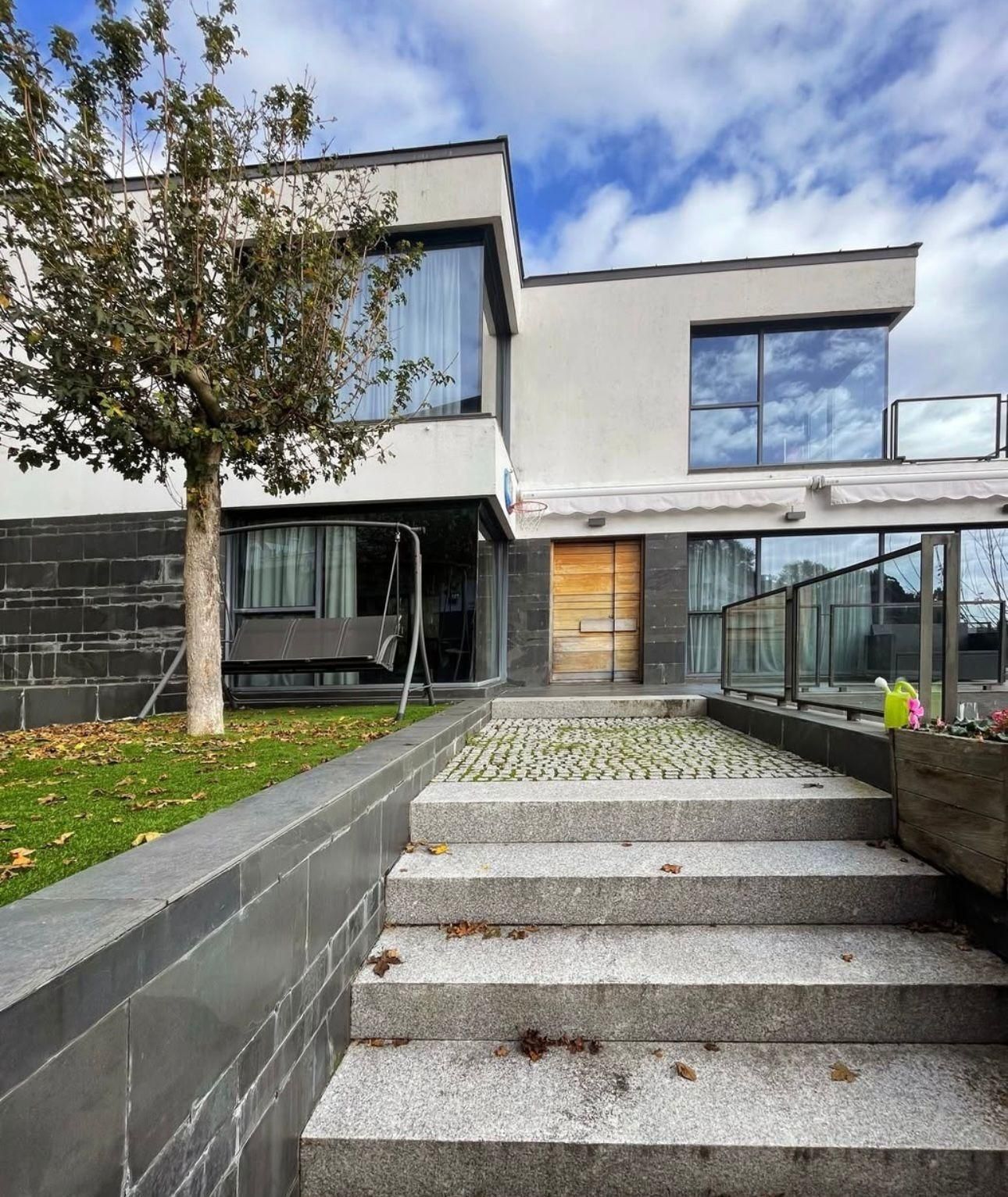 Exterior view of Houses for sale in Poio  with Parquet flooring