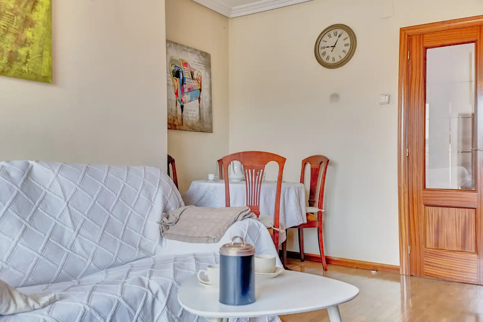 Sala de estar de Piso en venta en Burlada / Burlata con Calefacción, Parquet y Terraza