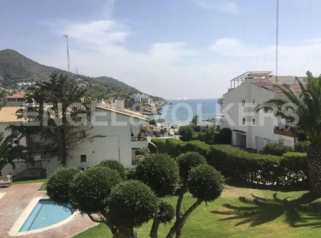 Exterior view of Flat for rent in Sitges  with Air Conditioner, Heating and Parquet flooring