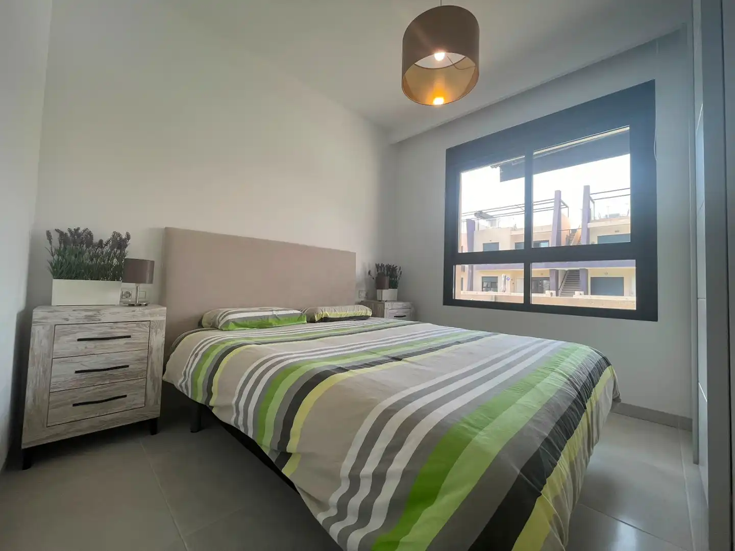Dormitori de Casa o xalet en venda en Pilar de la Horadada amb Aire condicionat, Calefacció i Jardí privat