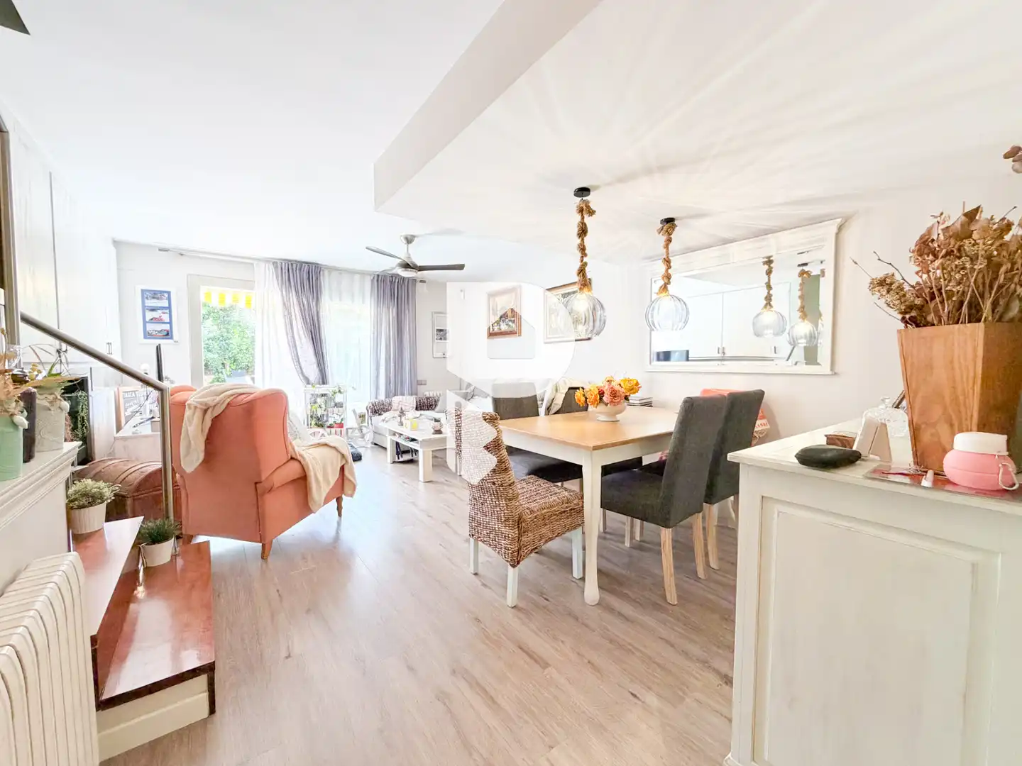 Houses for rent in Carrer Sant Jordi, 11, Corbera de Llobregat
