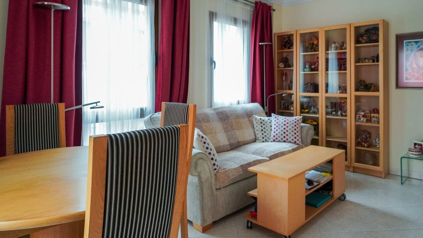 Habitación de Piso en venta en Las Palmas de Gran Canaria con Amueblado