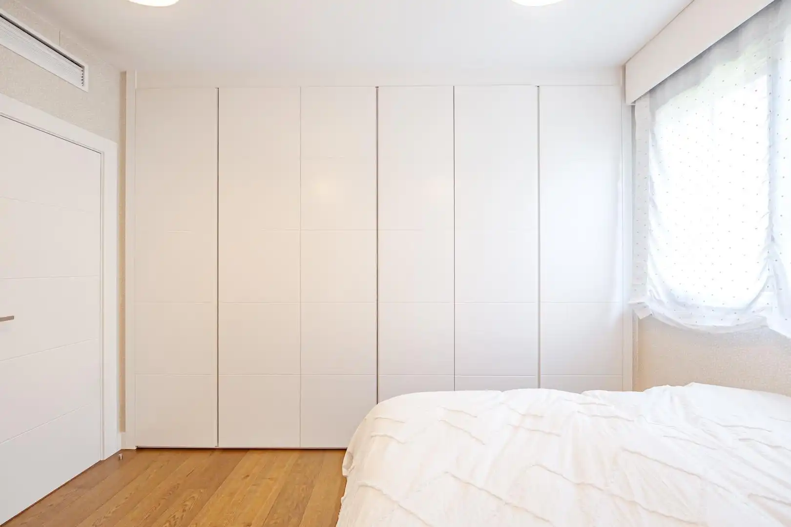 Bedroom of Ground floor for rent in Madrid  with Air Conditioner, Heating and Terrace