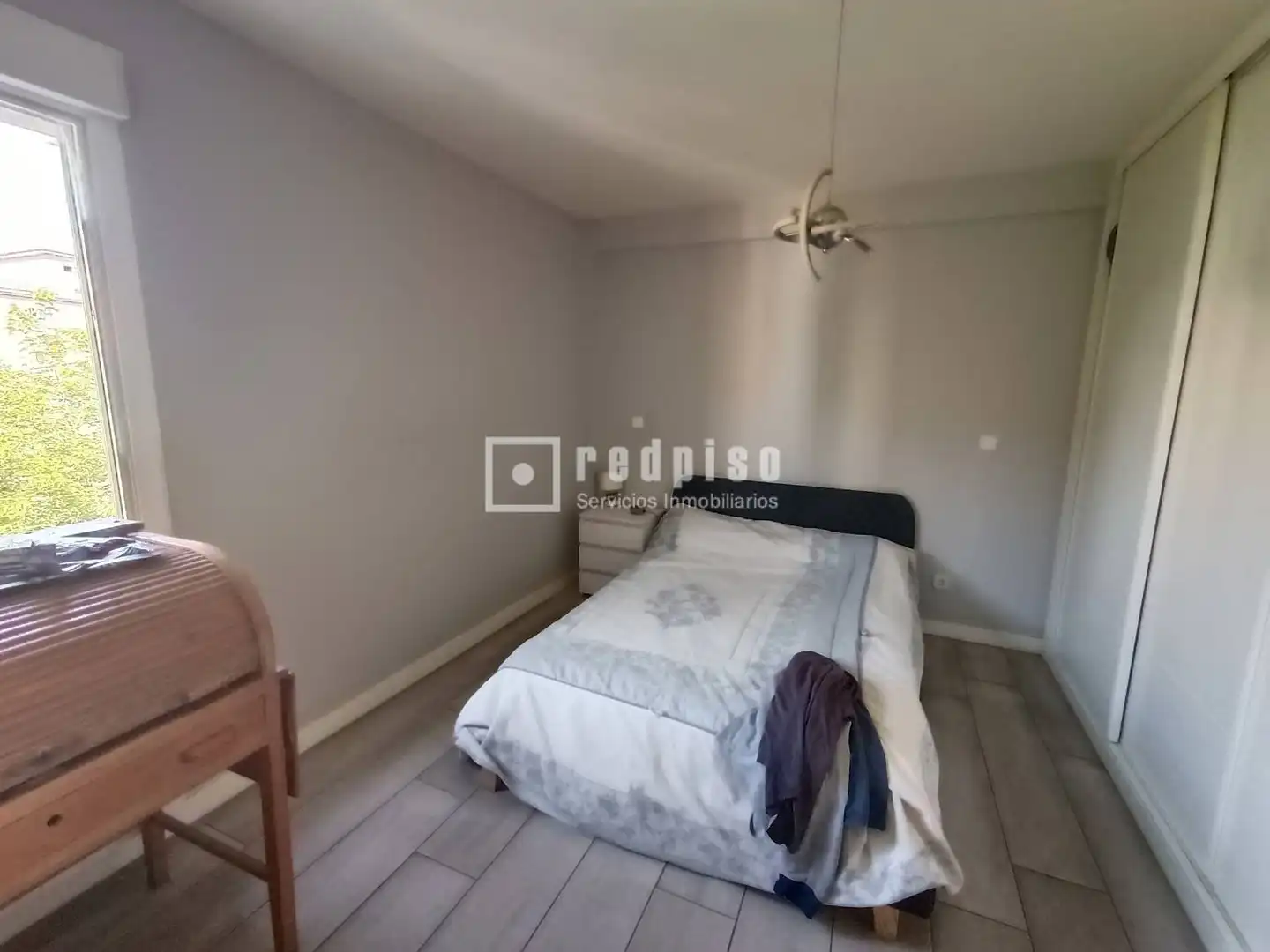 Habitación de Piso en venta en Madrid con Calefacción y Trastero