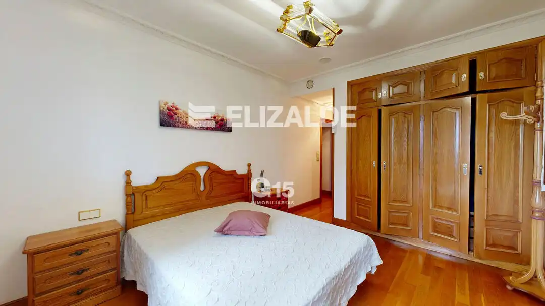 Dormitori de Casa o xalet en venda en Hondarribia amb Calefacció, Jardí privat i Terrassa