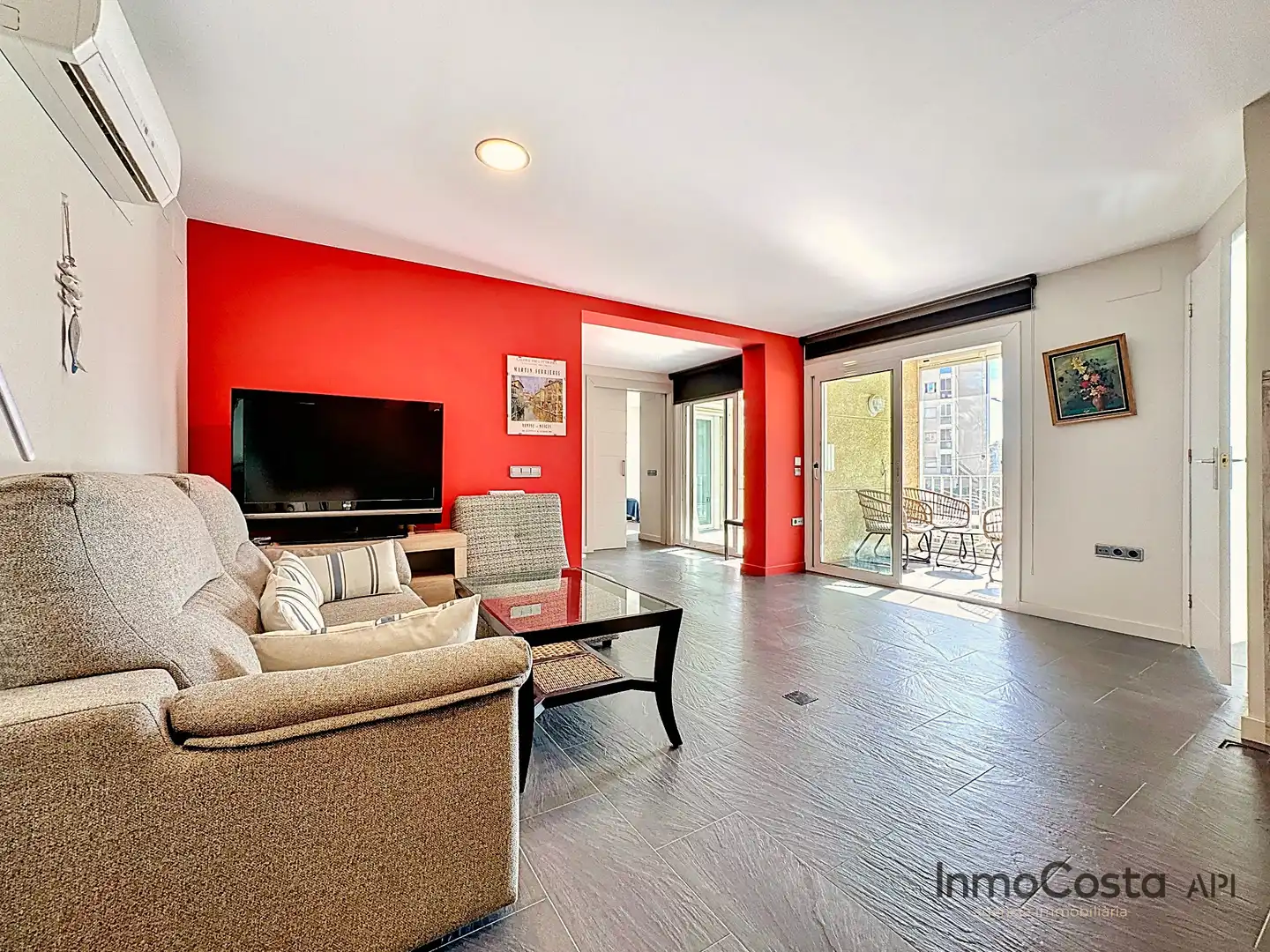 Sala de estar de Apartamento en venta en L'Estartit con Aire acondicionado, Amueblado y Balcón