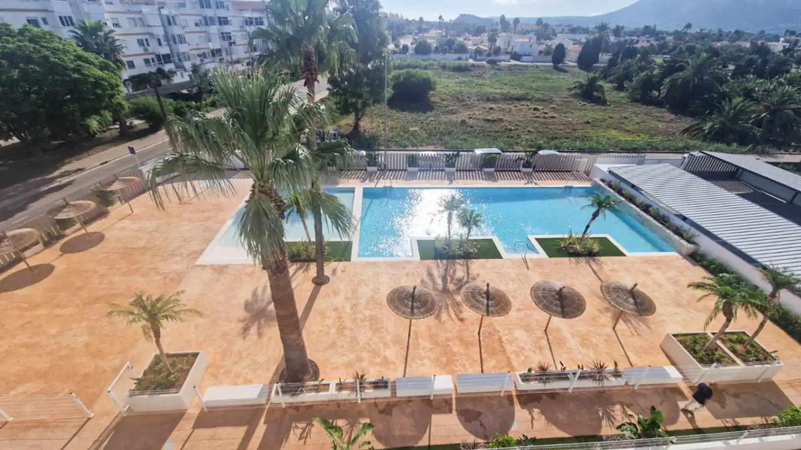 Piscina de Apartamento en venta en Dénia con Aire acondicionado, Calefacción y Jardín privado