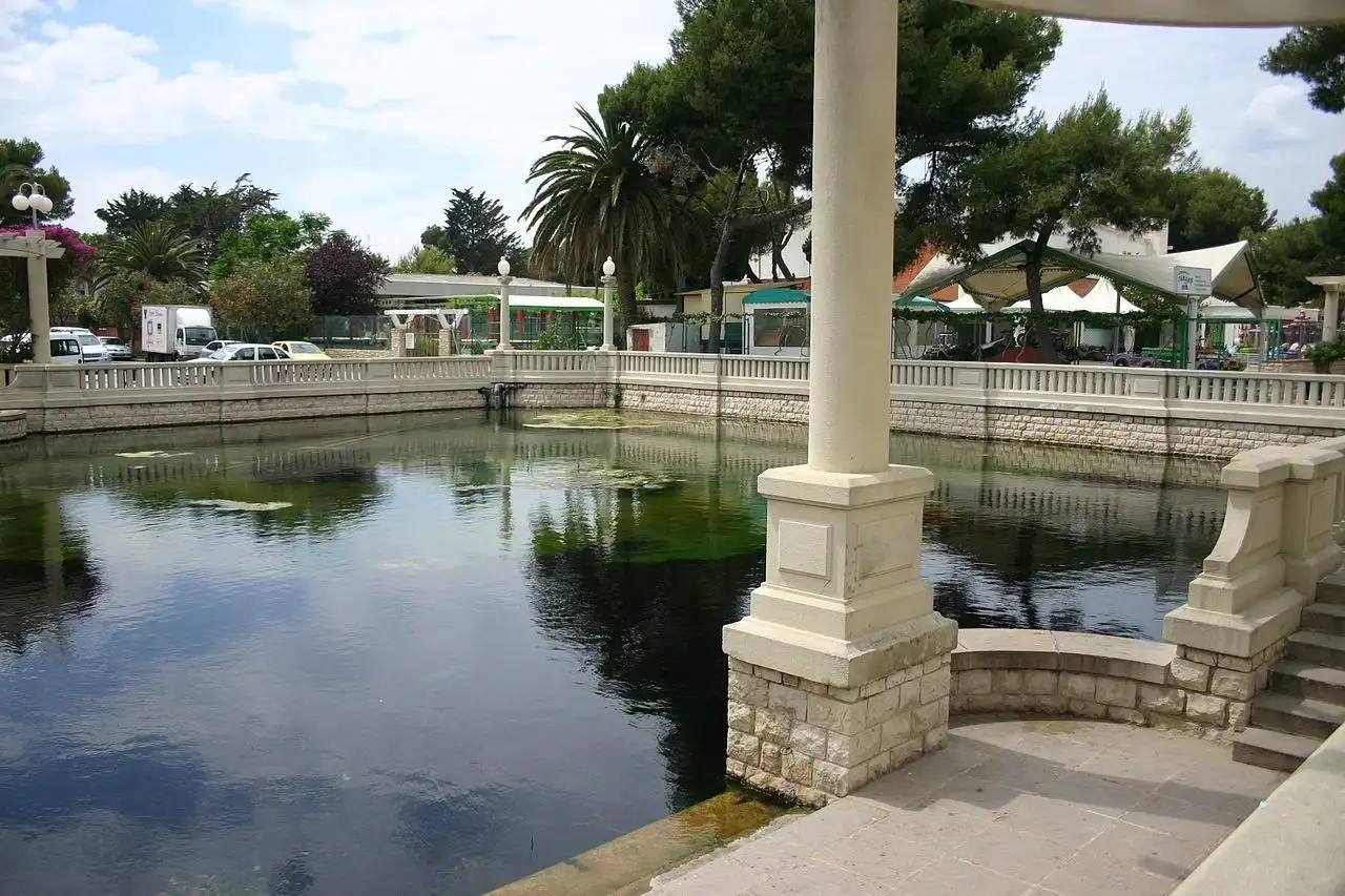 Piscina de Pis en venda en El Vendrell amb Calefacció, Terrassa i Moblat