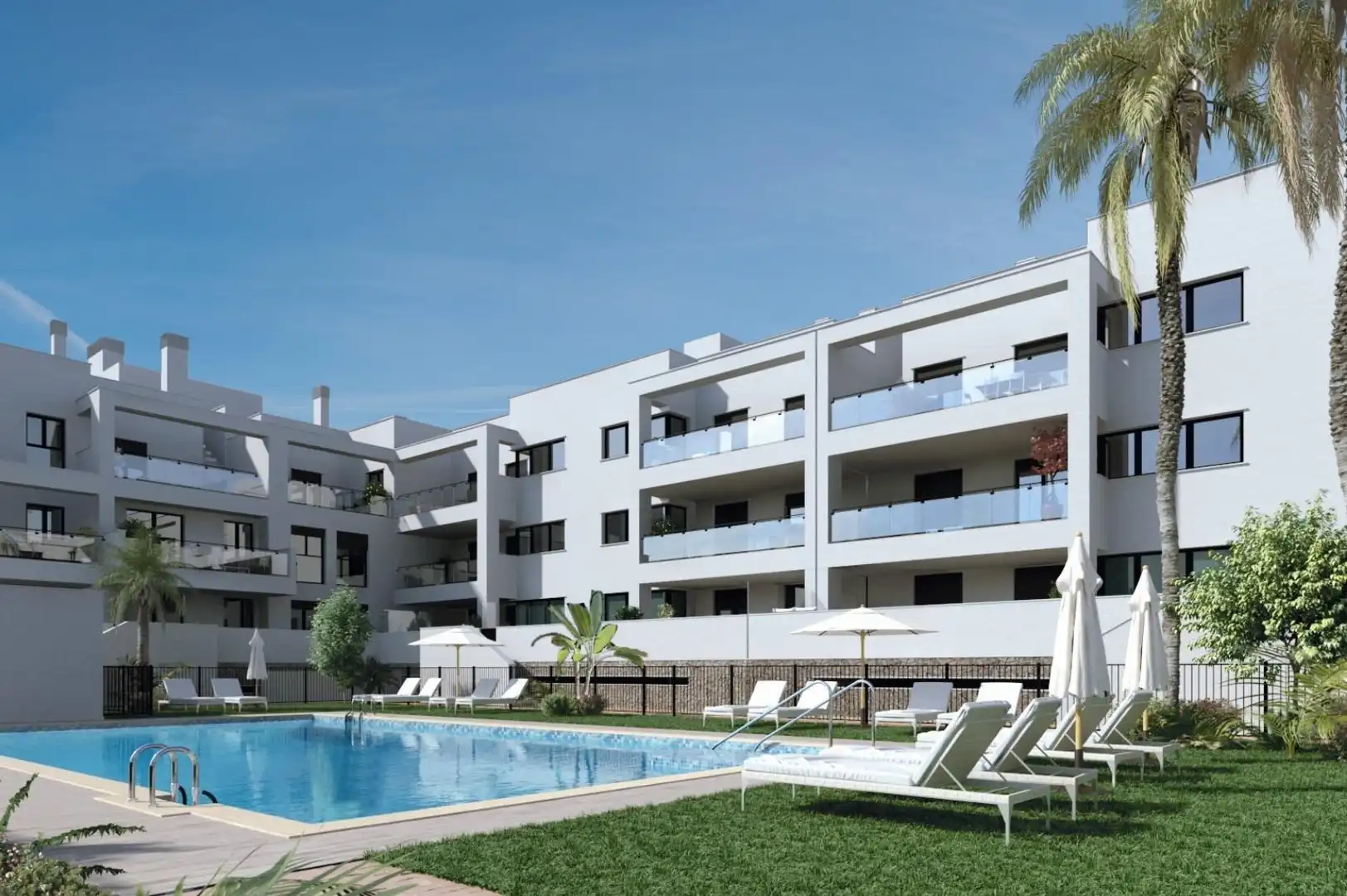 Vista exterior de Piso en venta en Málaga con Jardín privado, Terraza y Piscina comunitaria