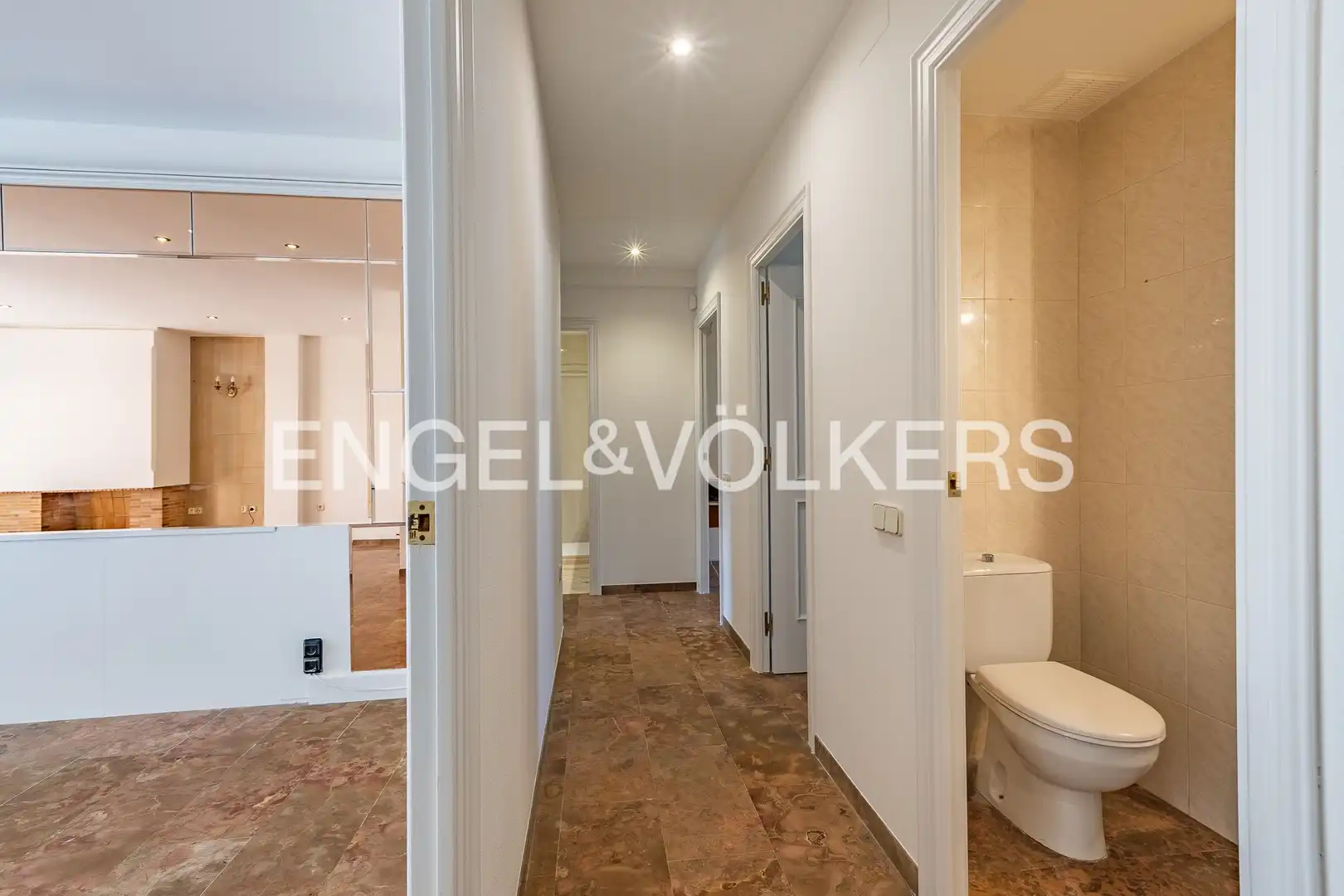 Dúplex en venta en Terrassa con Aire acondicionado, Calefacción y Terraza