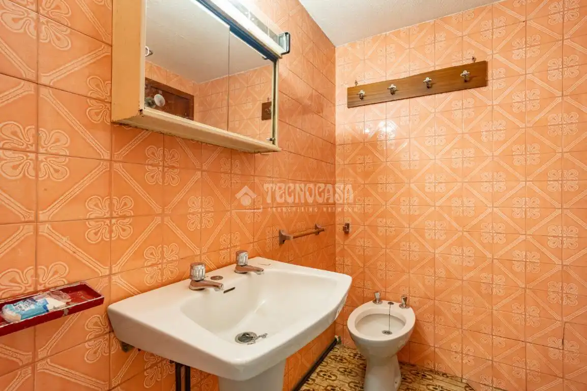 Baño de Piso en venta en Granada