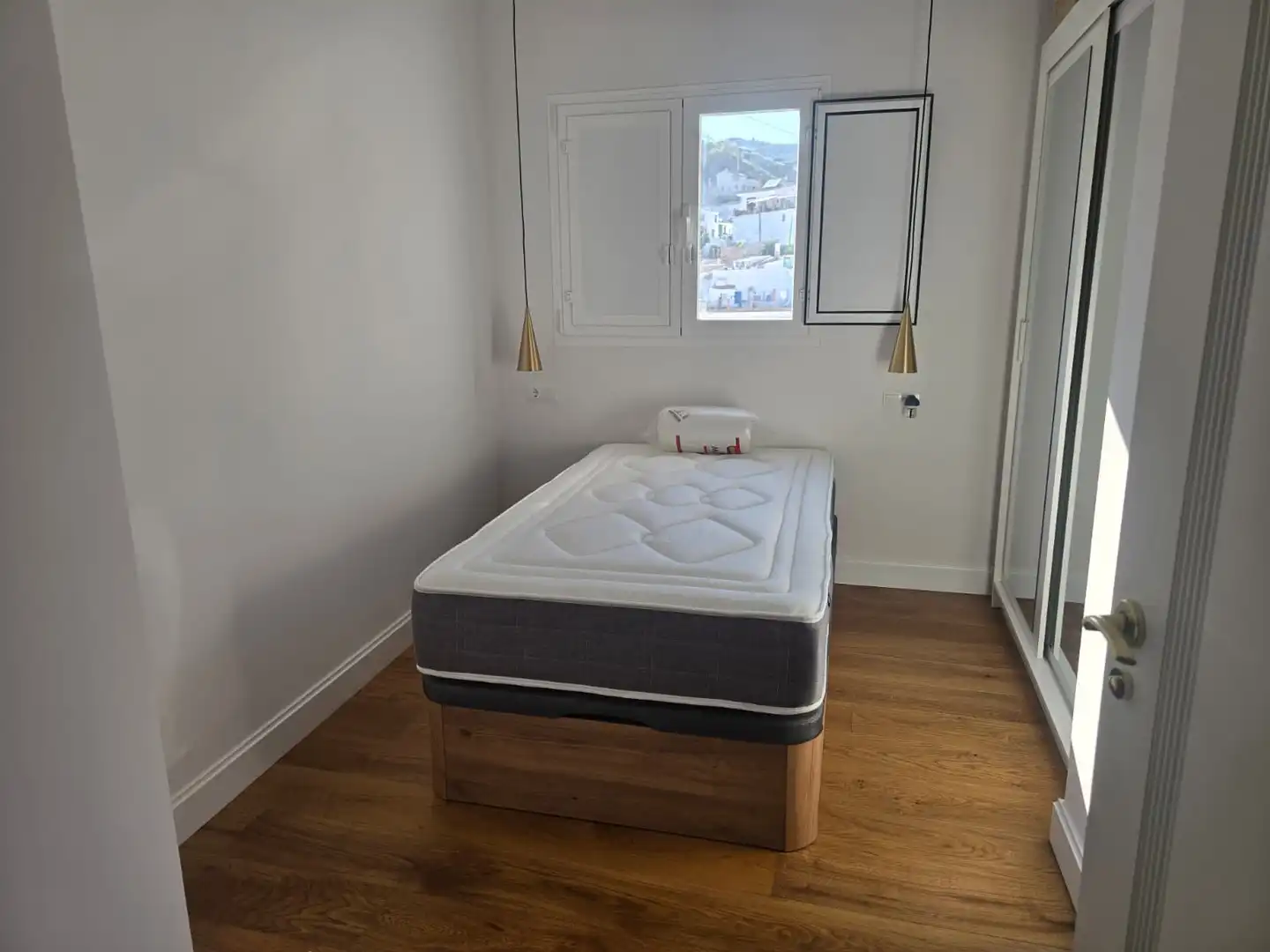 Attic for rent in Calle Doctor Fleming, El Borge