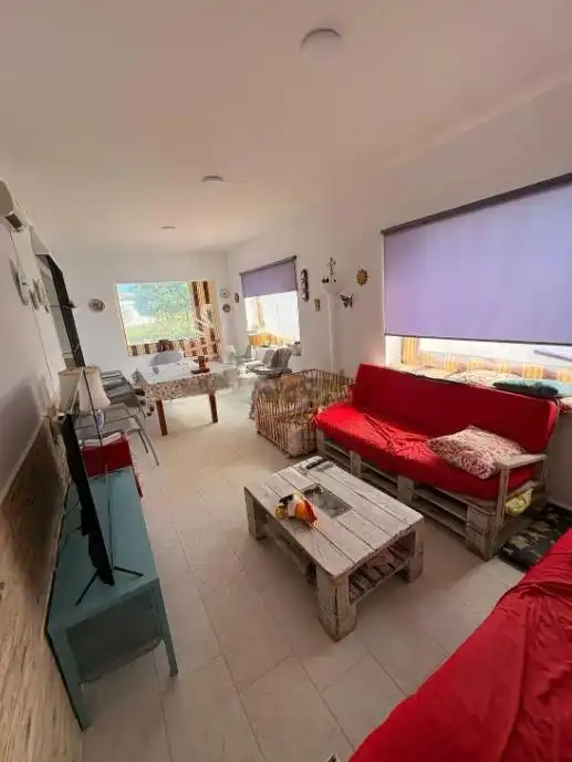 Sala d'estar de Finca rústica en venda en Chiclana de la Frontera amb Aire condicionat, Jardí privat i Terrassa