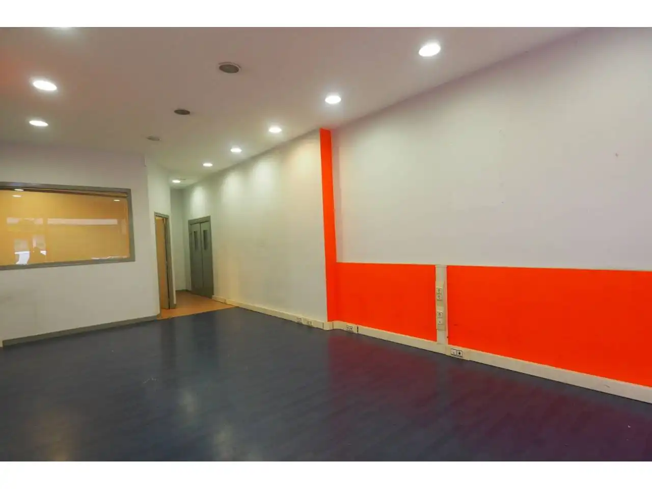 Local comercial en alquiler en Calle Rodriguez Arias, imagen 3