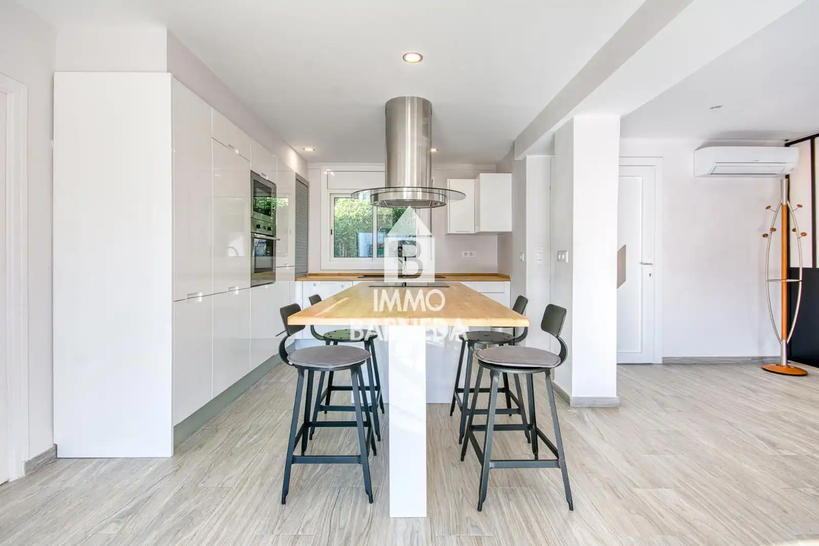 Cocina de Casa o chalet en venta en Empuriabrava con Aire acondicionado, Calefacción y Jardín privado