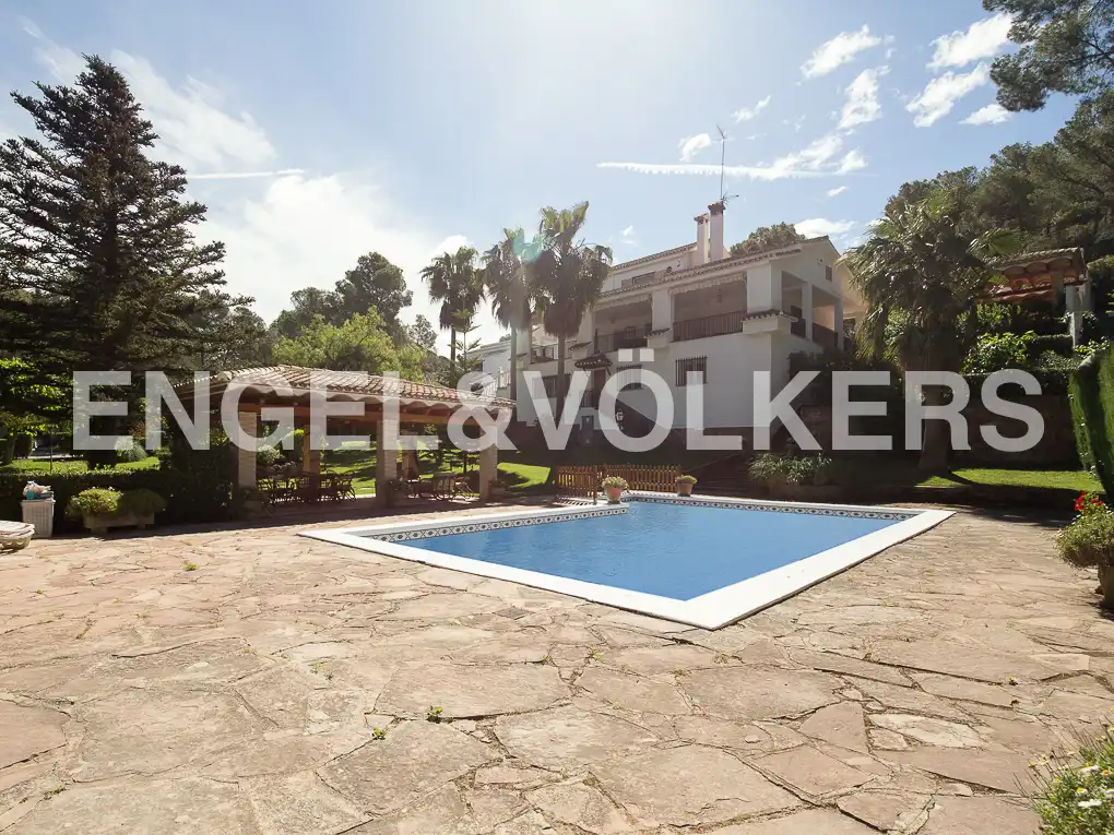Exterior view of Houses for sale in Náquera  with Air Conditioner, Heating and Private garden