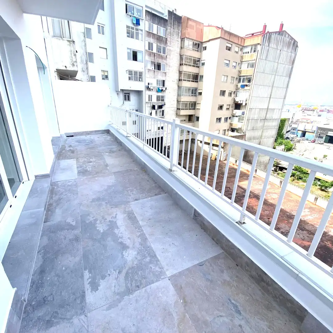 Terrace of Flat for rent in Vigo   with Parquet flooring, Terrace and Storage room