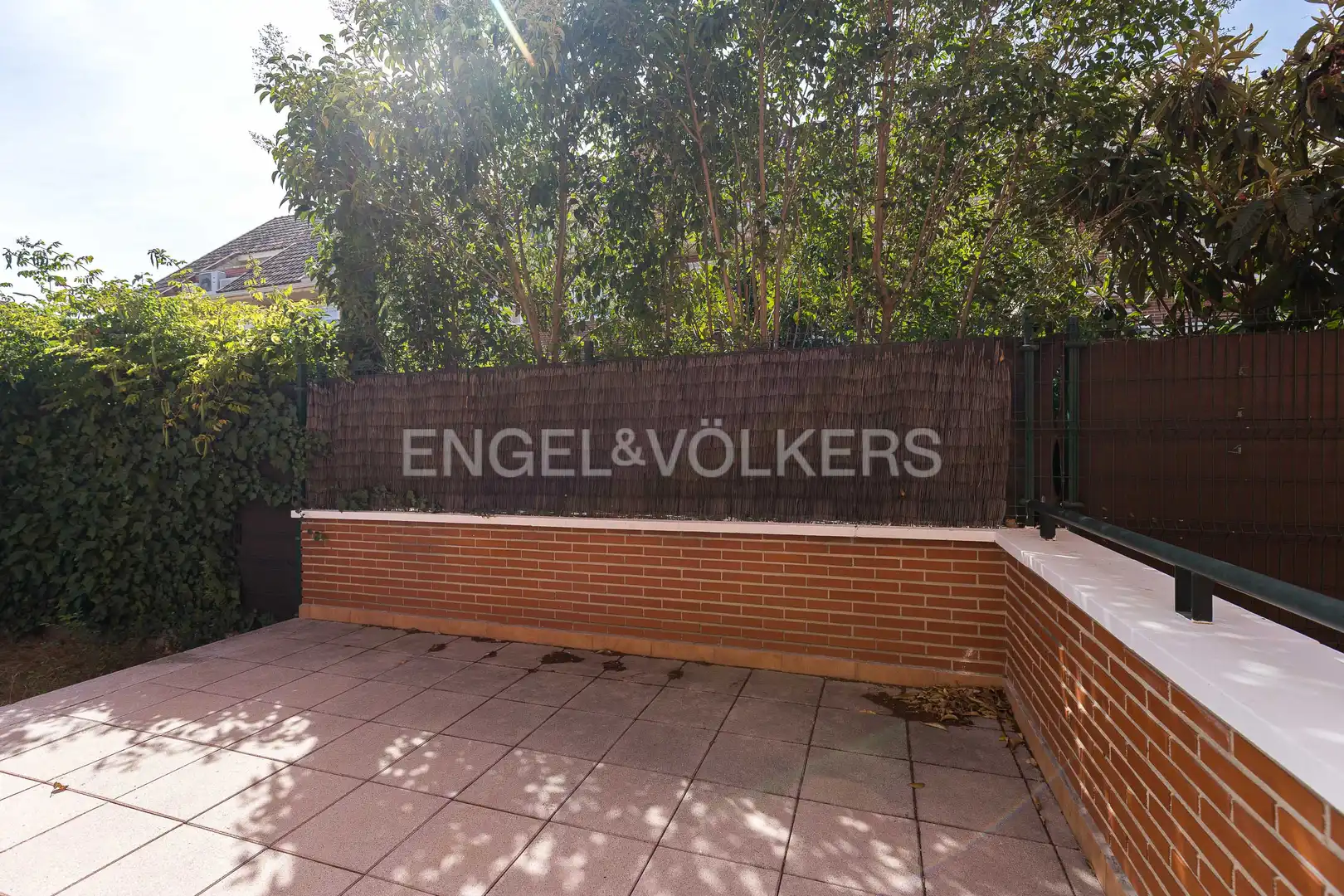 Terrassa de Casa o xalet de lloguer en Madrid amb Aire condicionat, Calefacció i Jardí privat