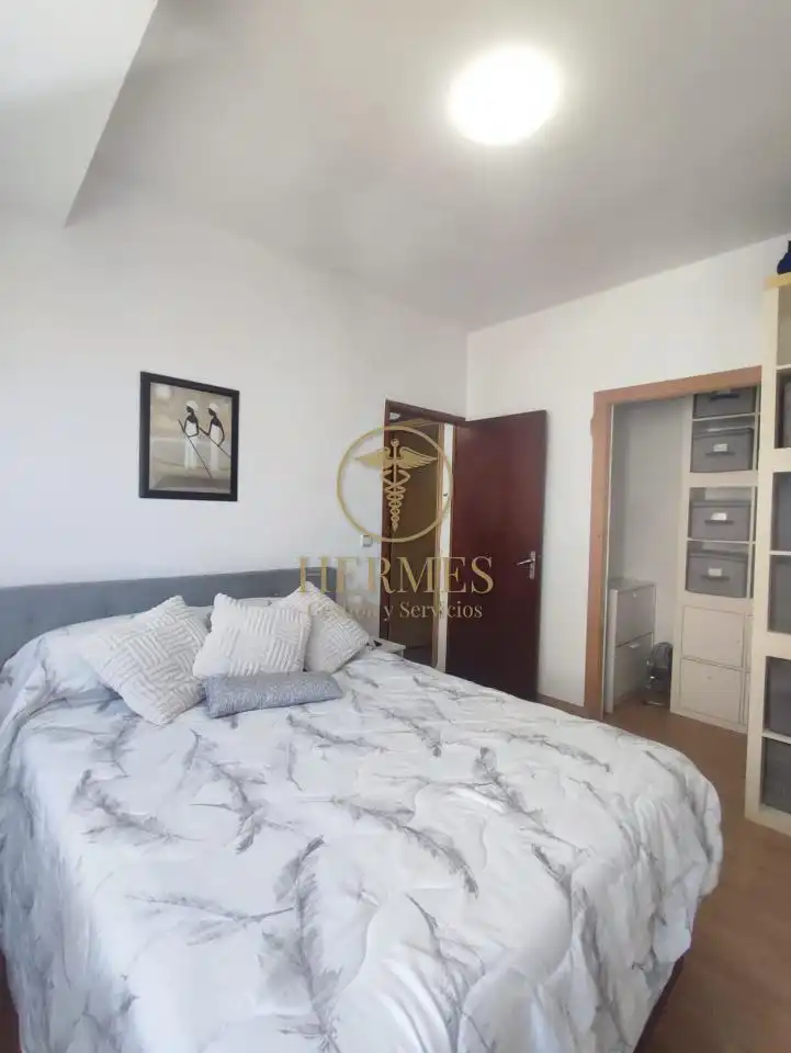 Habitación de Piso en venta en O Porriño   con Calefacción, Terraza y Trastero