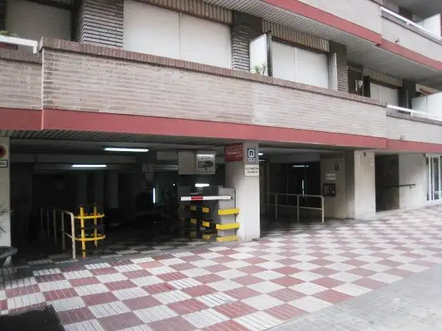 Garage for rent in Carrer de València, 297, Dreta de l'Eixample