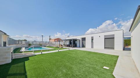 Photo 3 of House or chalet for sale in Calle Calle del Roble, 18, Los Girasoles, Alicante