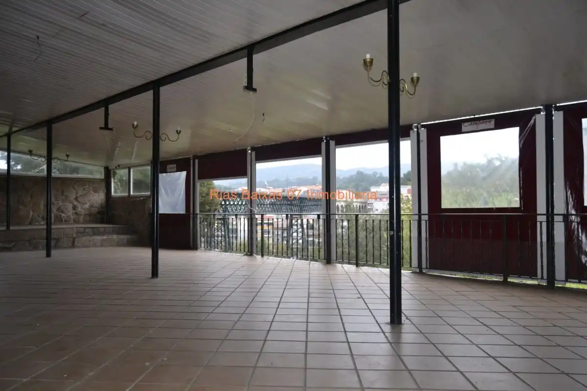 Local comercial en venda a Redondela, imagen 7