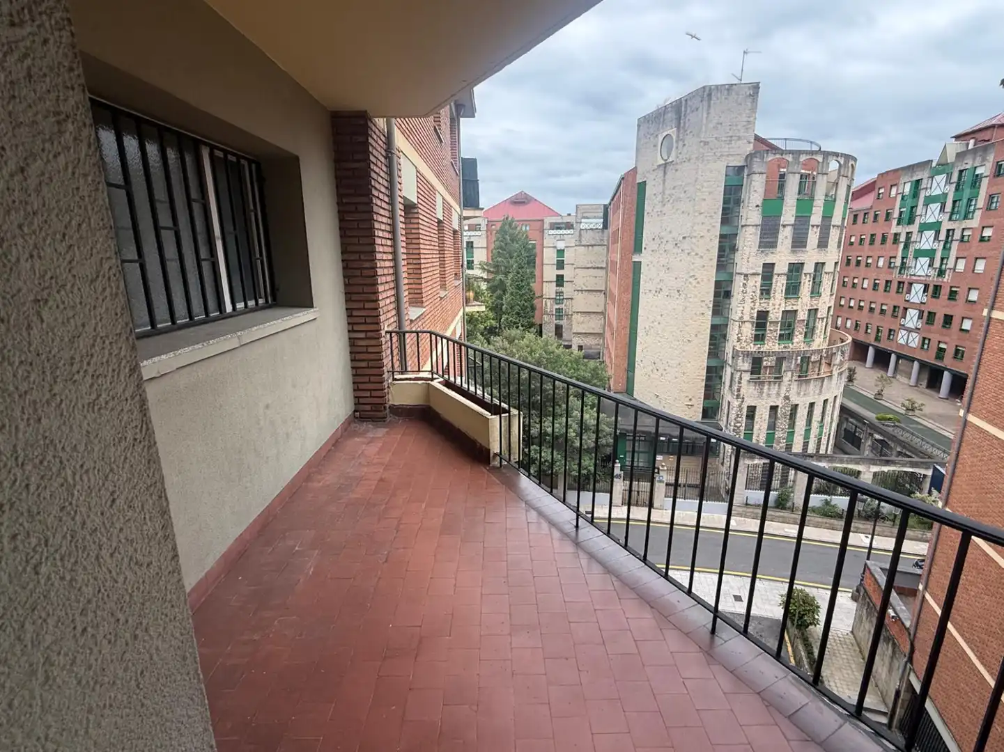 Balcony of Flat for sale in Oviedo   with Heating, Parquet flooring and Terrace