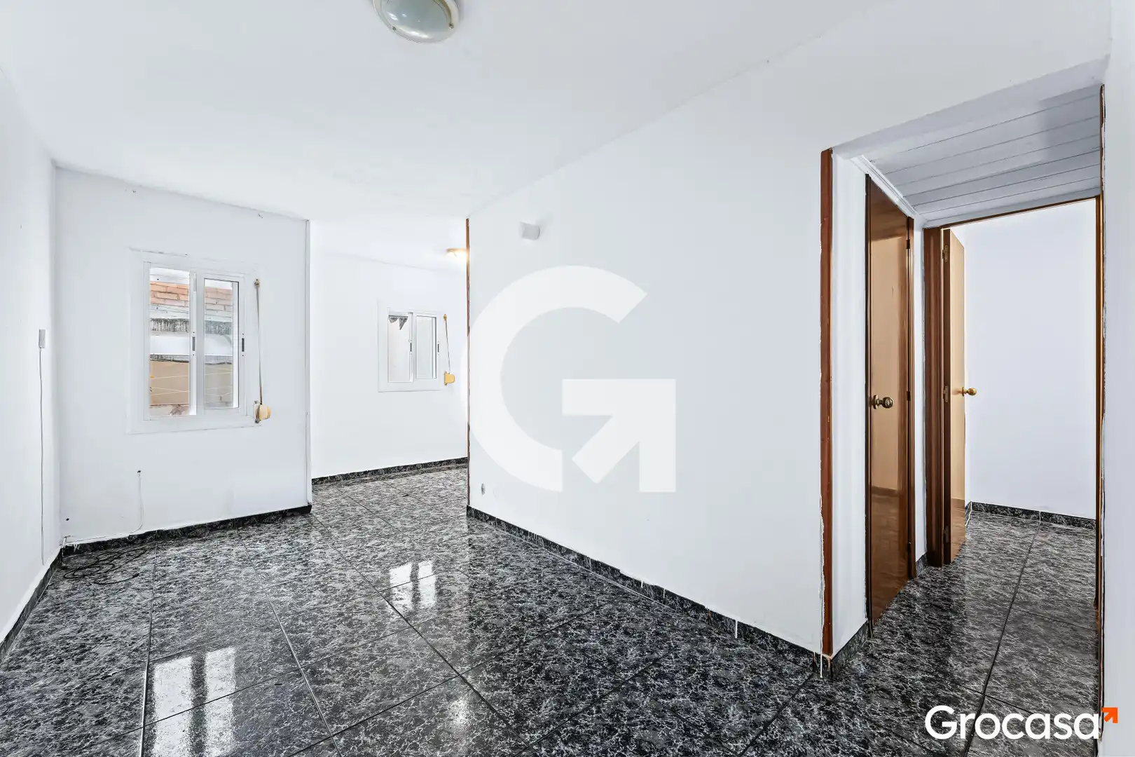 Dormitori de Pis en venda en L'Hospitalet de Llobregat amb Calefacció i Forn