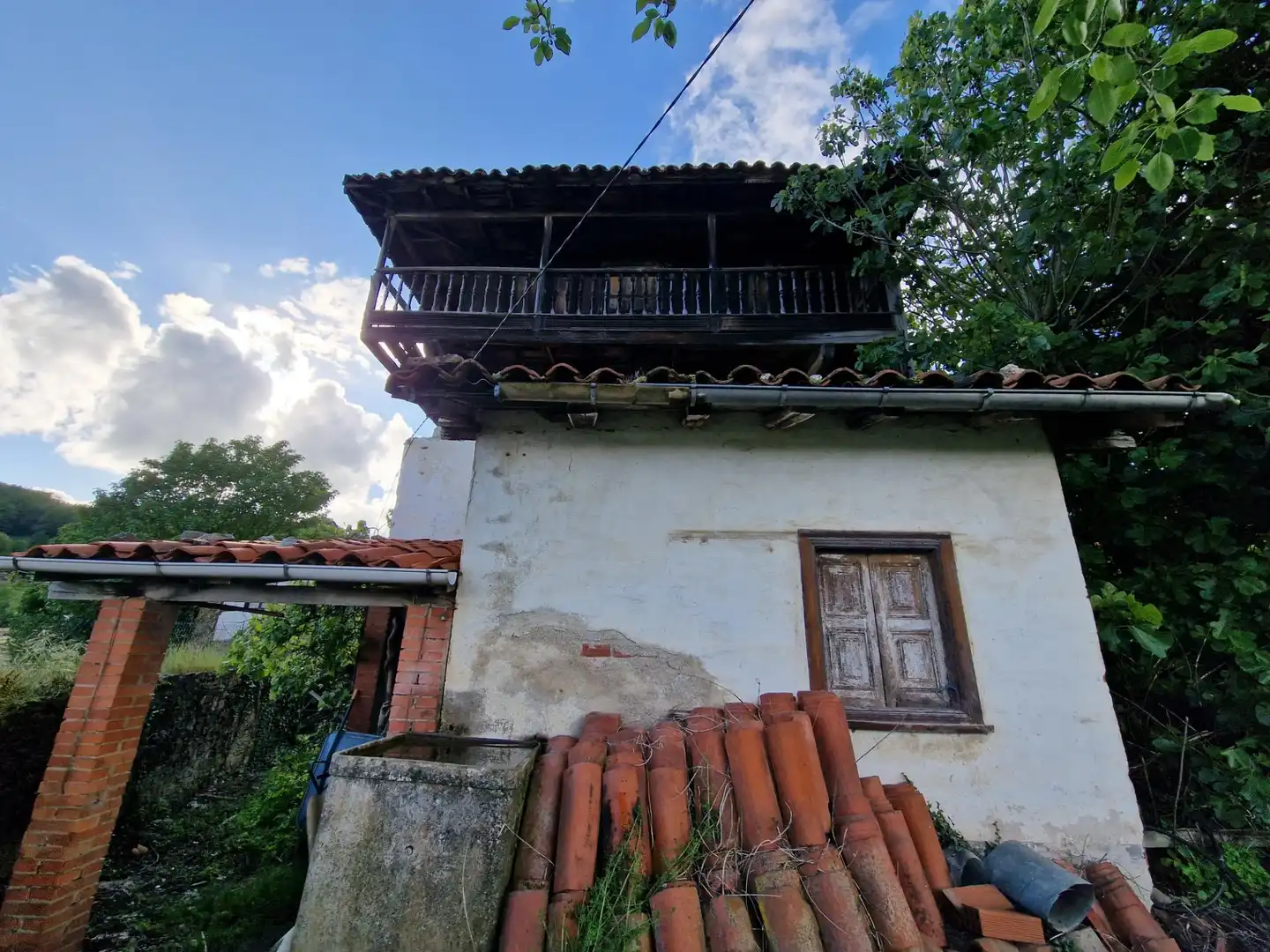 Vista exterior de Finca rústica en venta en Tineo con Balcón y Piscina comunitaria