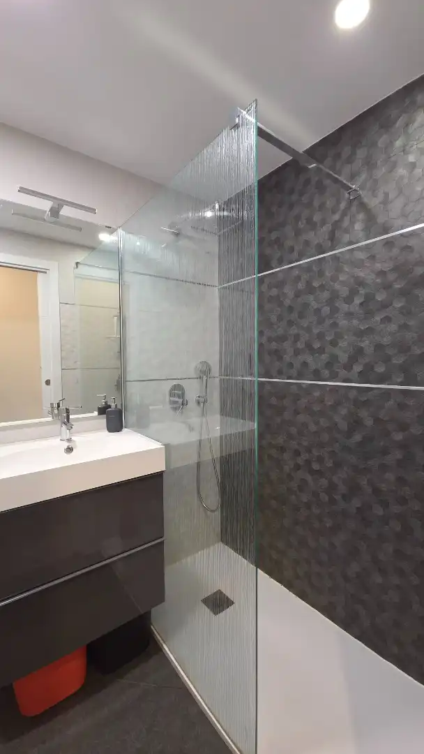 Baño de Piso en venta en Madrid con Aire acondicionado, Calefacción y Parquet